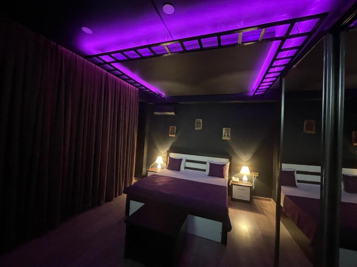 My Music Hotel Баку Экстерьер фото